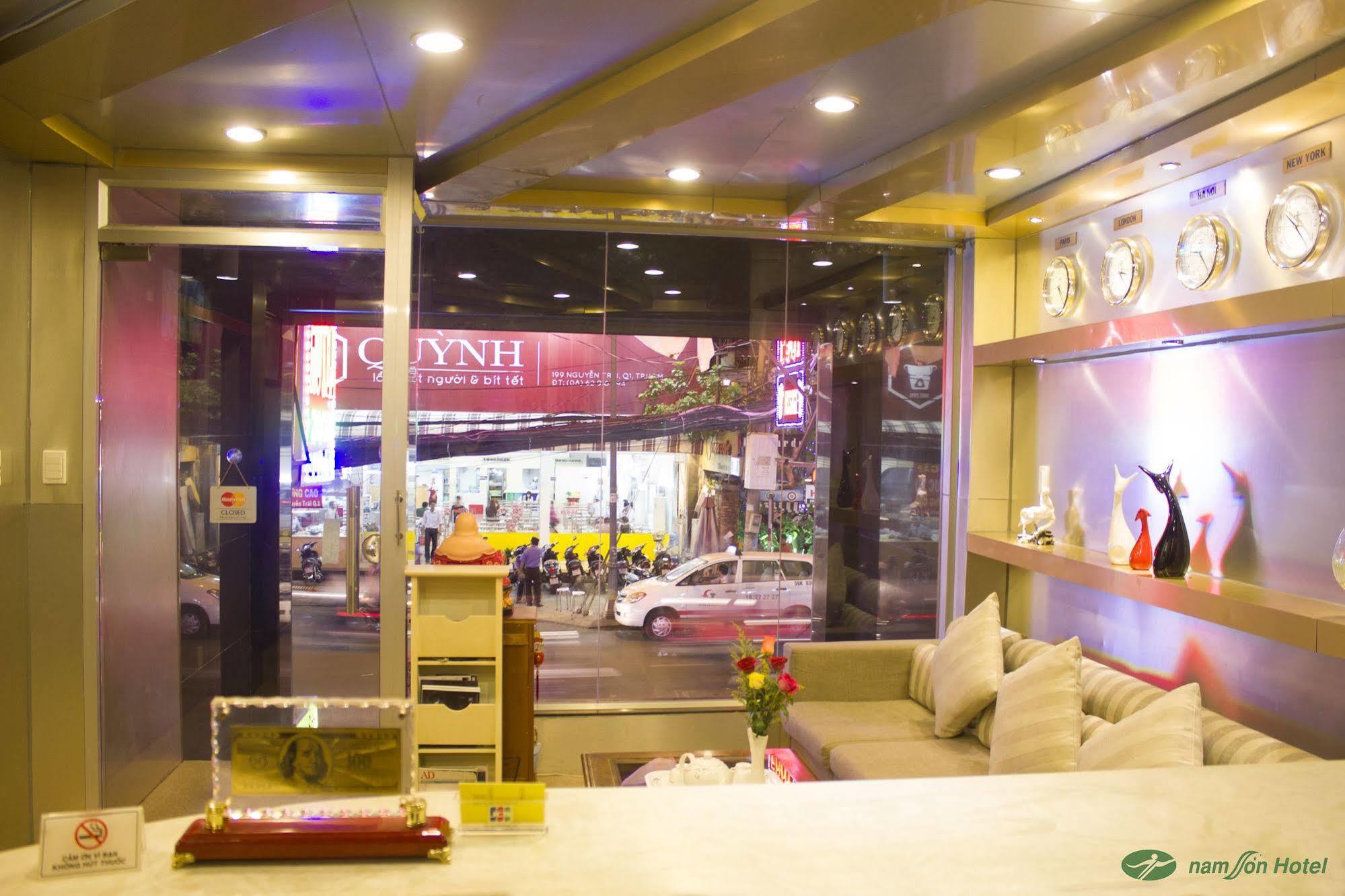 Nam Son Hotel Ho Chi Minh City Bagian luar foto