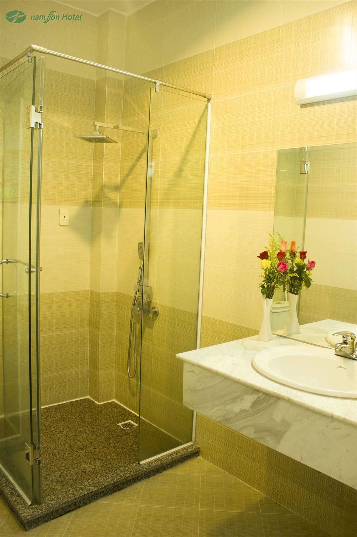 Nam Son Hotel Ho Chi Minh City Bagian luar foto