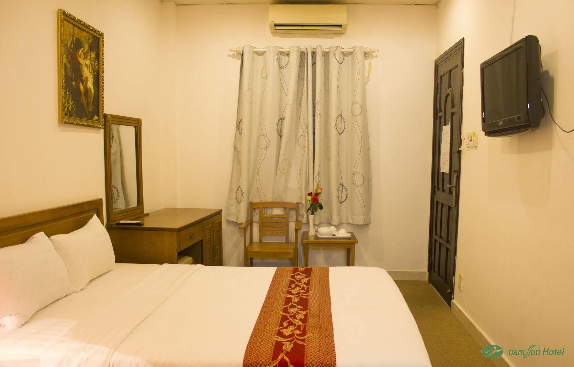 Nam Son Hotel Ho Chi Minh City Bagian luar foto