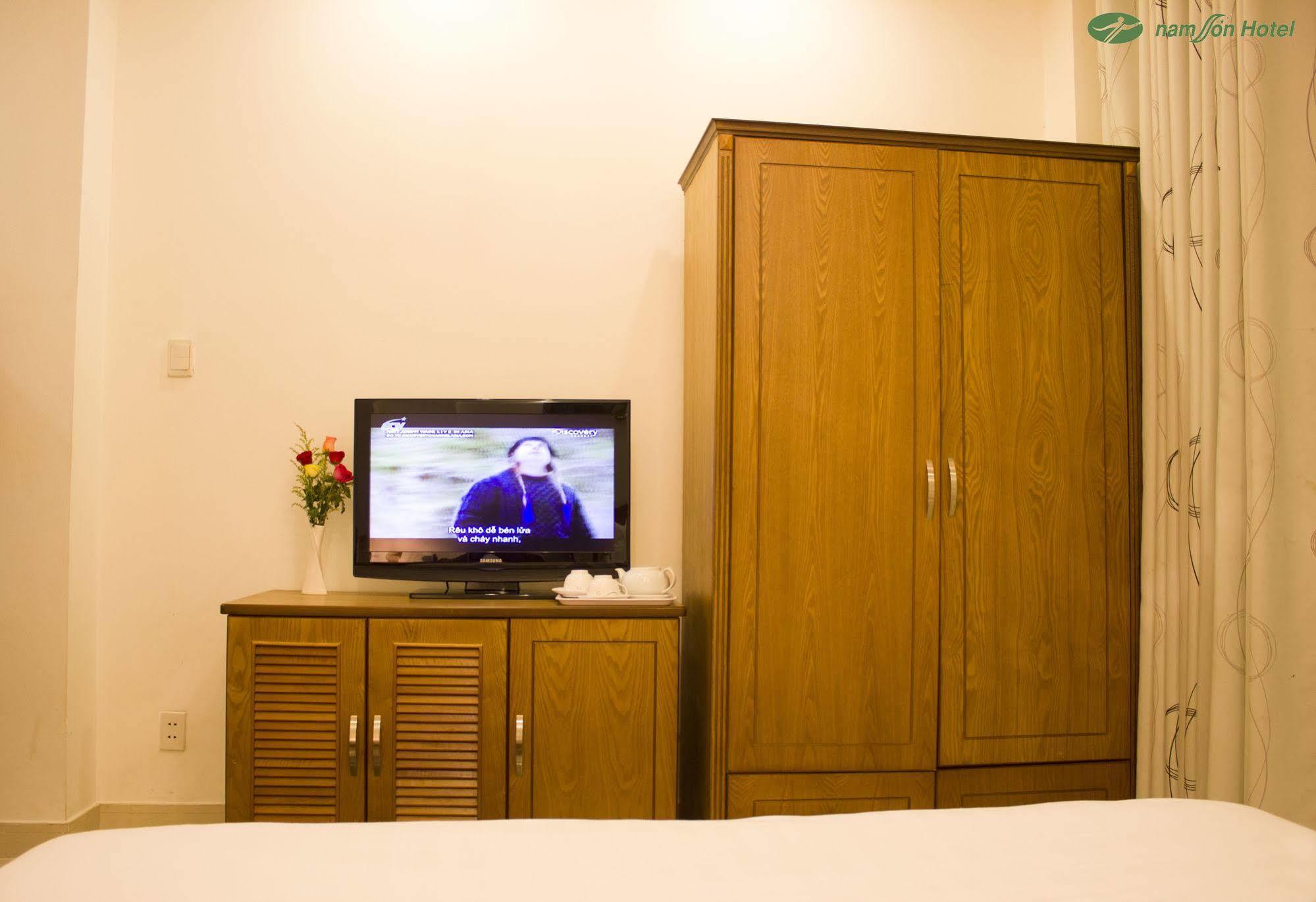 Nam Son Hotel Ho Chi Minh City Bagian luar foto