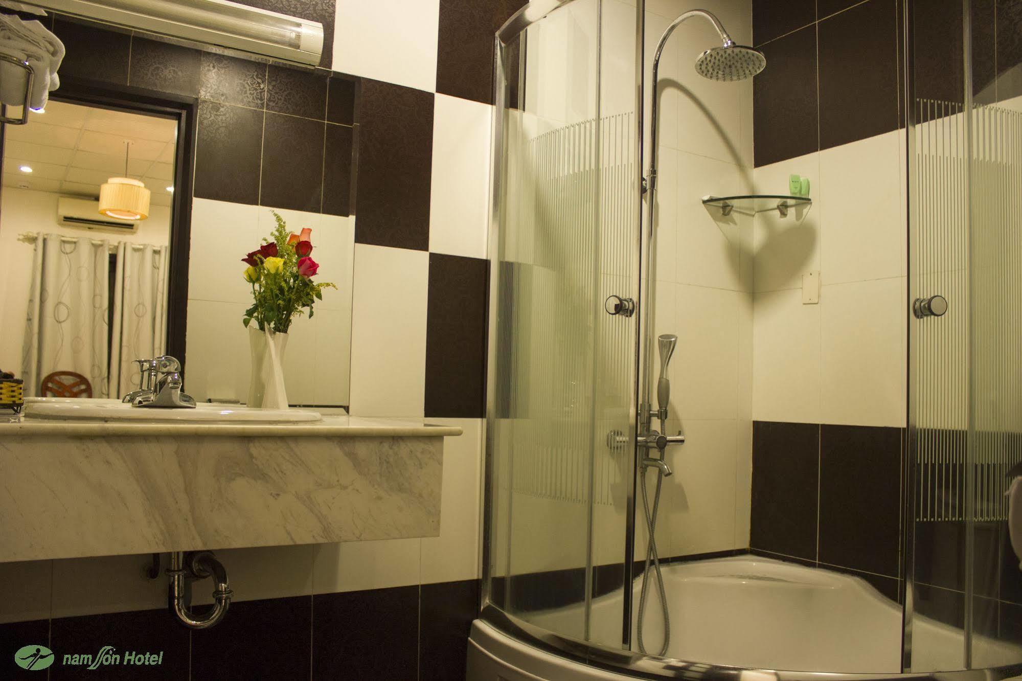 Nam Son Hotel Ho Chi Minh City Bagian luar foto
